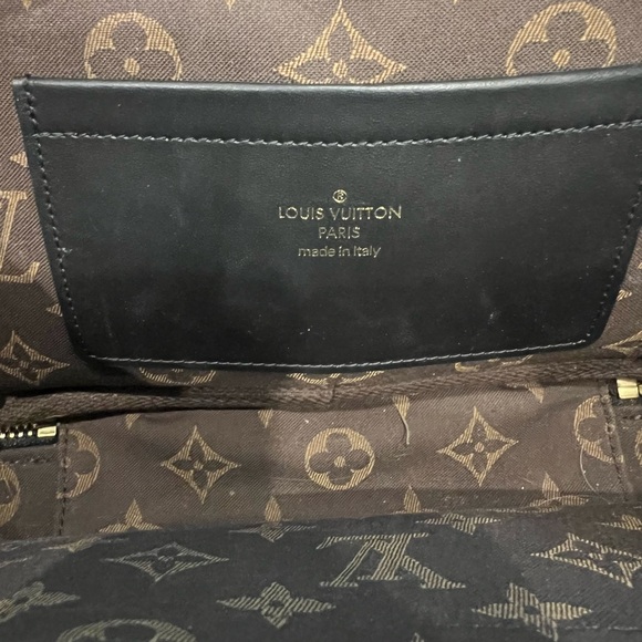 Louis Vuitton Utility Crossbody Noir Black Bag - Picture 4 of 7